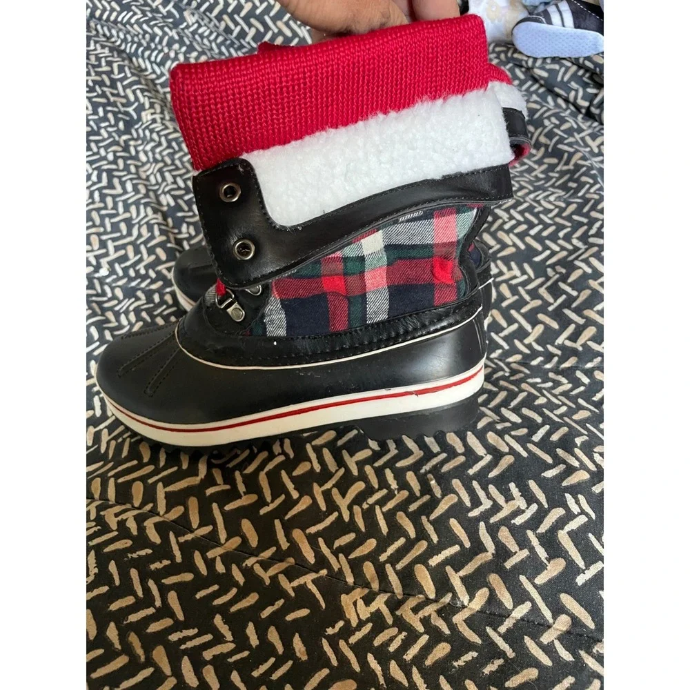 Womens Duck Boots‎ 6.5 Black Red Plaid Winter Rain Snow Waterproof